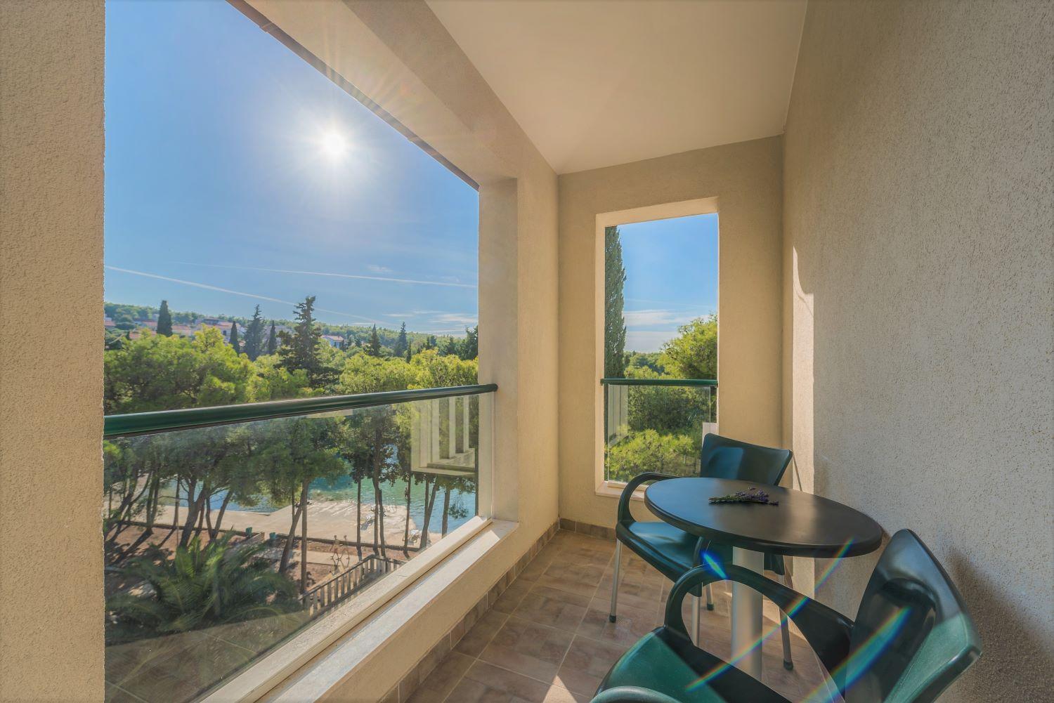 Aminess Vival Velaris Resort Supetar Exterior foto